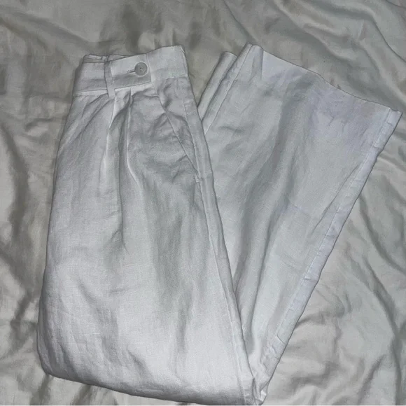 Abercrombie & Fitch White Wide Leg Pants - Picture 7 of 11